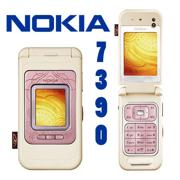 Nokia 7390 rosa/panna, triband, fotocamera, bluetooth, come nuovo