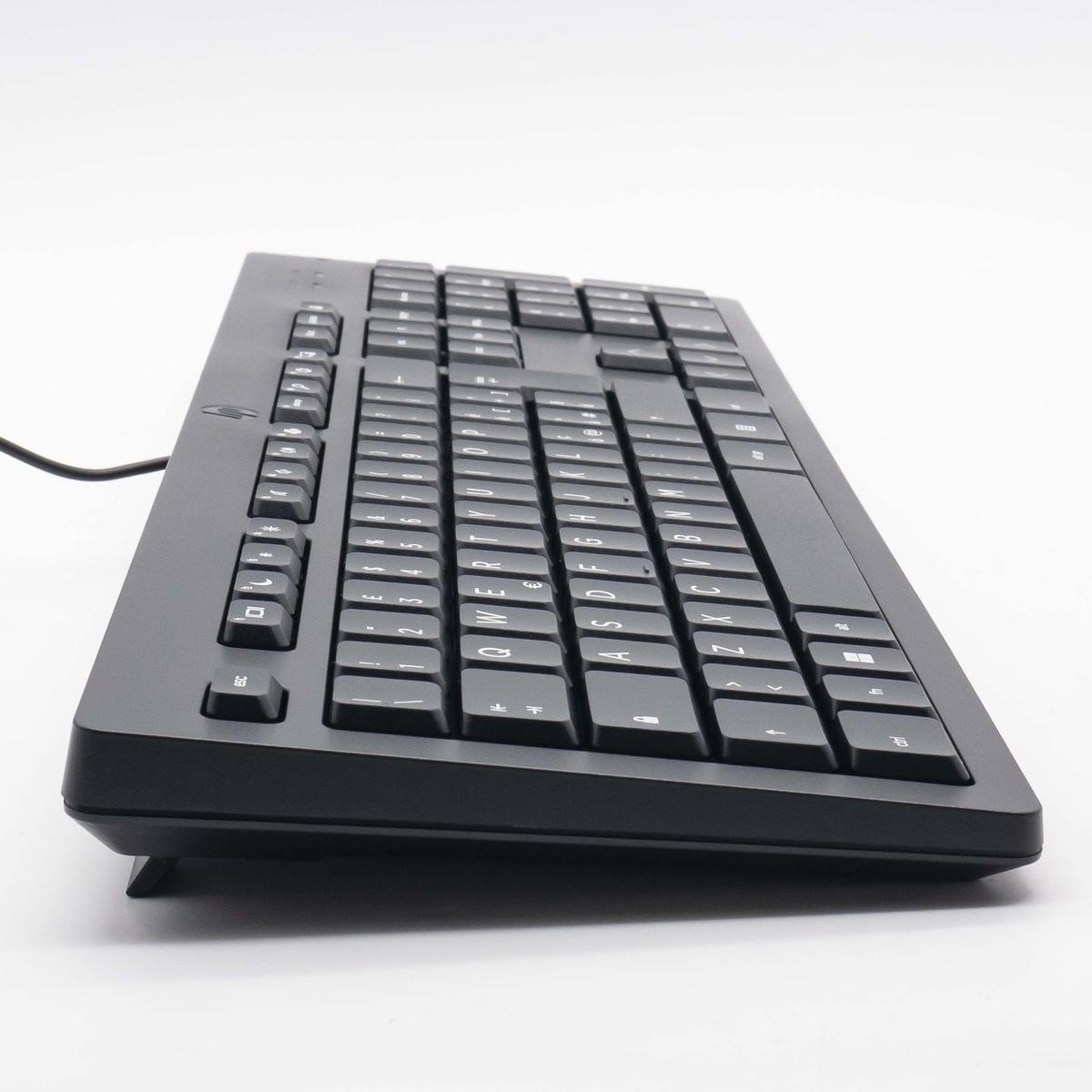HP 125 266C9AA Keyboard USB Wired Layout Italian It Plug and Play Computer - Picture 2 of 4
