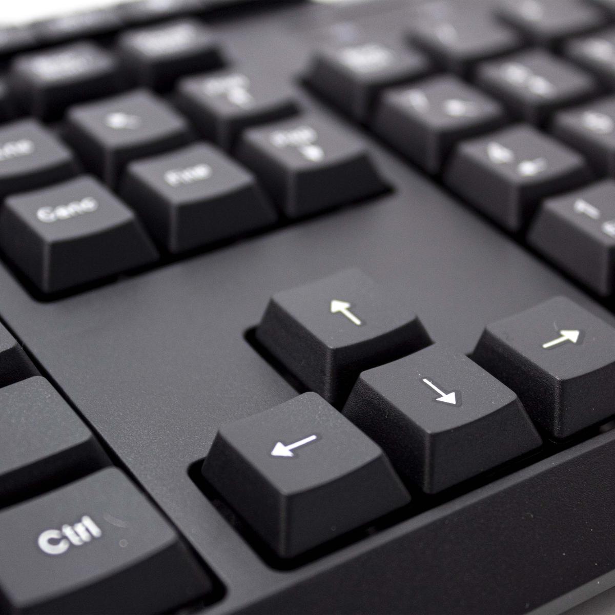 Teclado Usb Multimedia Con Cable Diseño Italiano Ergonómico Impermeable - Imagen 5 de 5
