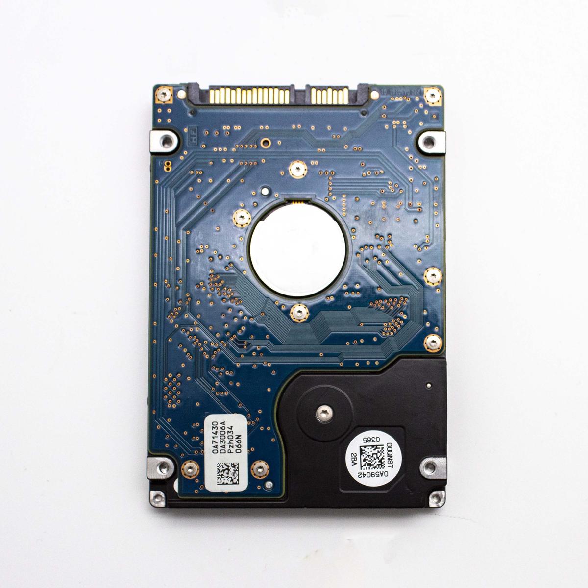 Hitachi HCC547550A9E380 Hard Disk 500GB SATA 2.5" Internal Notebook Refurbished - Picture 2 of 3